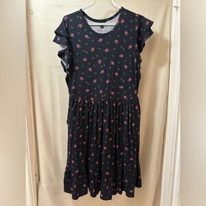 Torrid Floral Flutter Sleeve Babydoll Dress – Black w/ Red Roses – Size 0